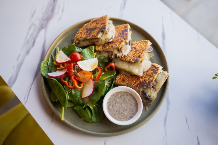Instagram post from cafeexpresslv. This post is in position 4.